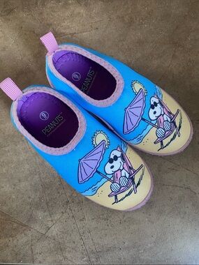 Peanuts Kids' Blue & Purple Beach Slip-On Shoes Size 9